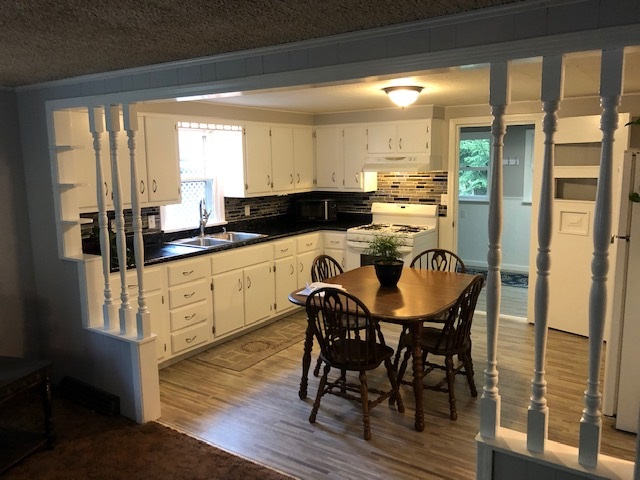 10768 Freeman Road Mesick, MI 49668 - Photo 6 of 23 1879130-5.JPG