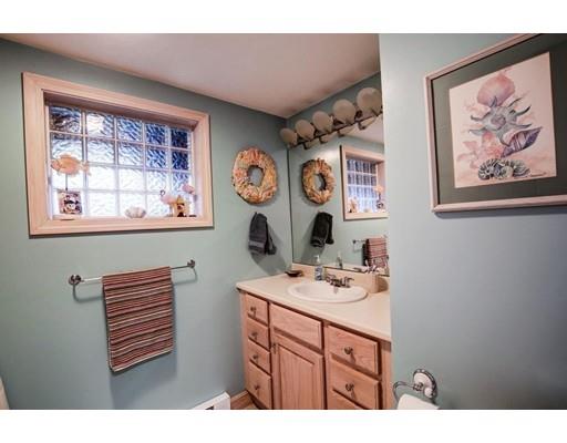 116 Upper Gore Road Webster, MA 01570 - Photo 19 of 37