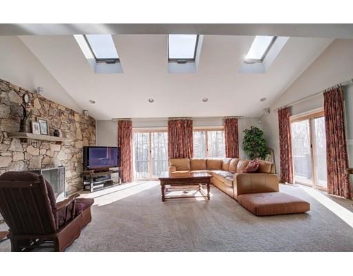 116 Upper Gore Road Webster, MA 01570 - Photo 3 of 37