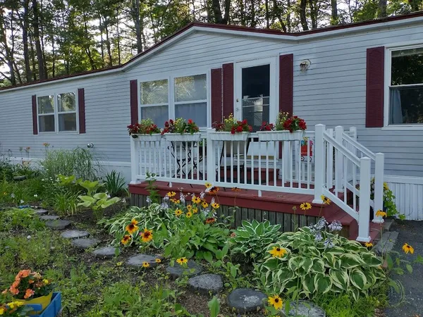 $99,000 | 127 Shaker Road, Unit 17, Gray, ME 04039