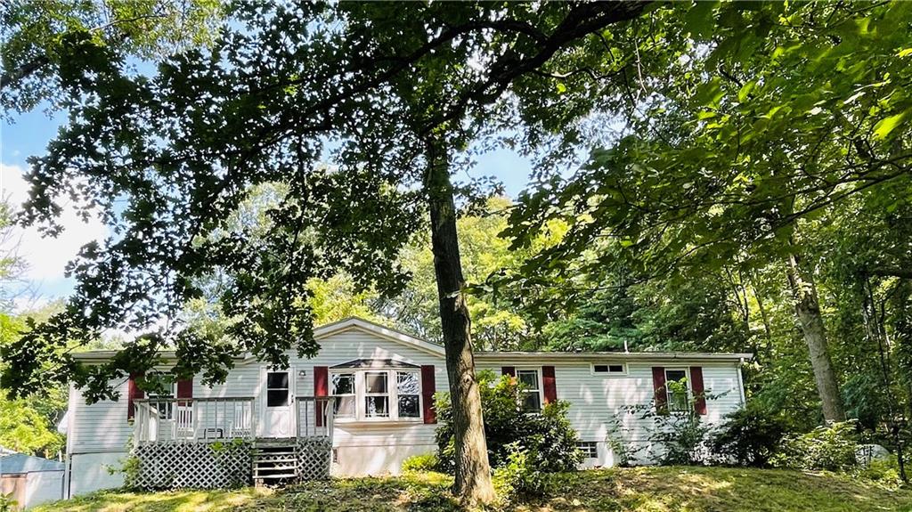 212 Hanover Kendall Road Clinton, PA 15026 - Photo 1 of 20 Gallery Image 1