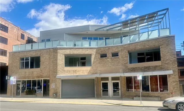 $4,500,000 | 1515 Walnut Street, Kansas City, MO 64108