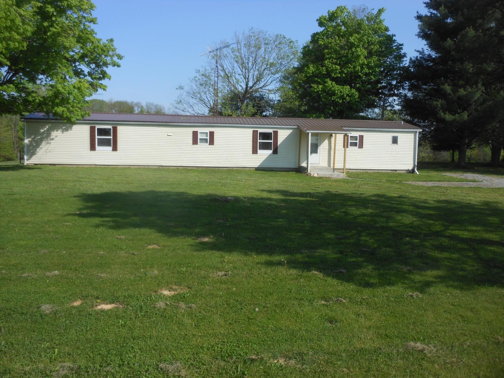 11325 Petersburg Road Hillsboro, OH 45133 - Photo 4 of 15 h11