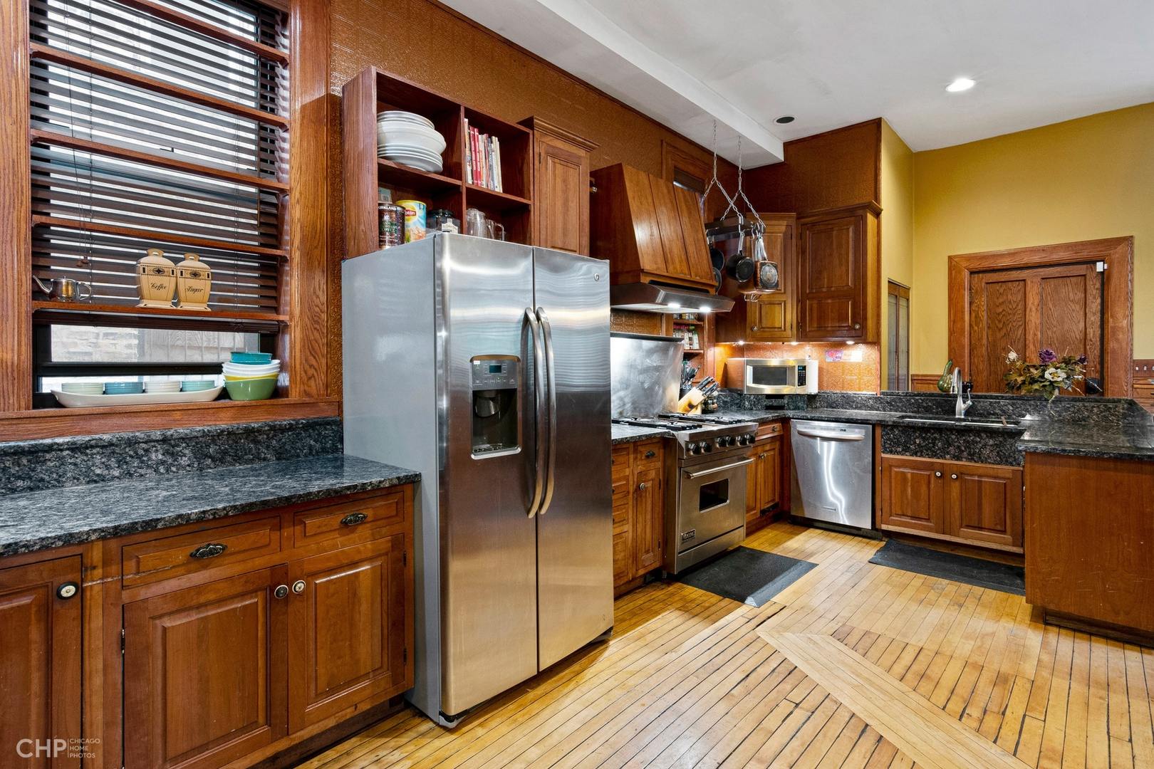 4563 South Michigan Avenue Chicago, IL 60653 - Photo 16 of 42