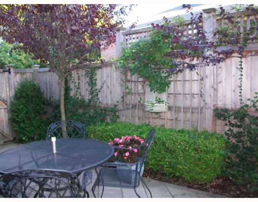 11 Old Tannery Road Providence, RI 02906 - Photo 11 of 12 Yard/Garden.
