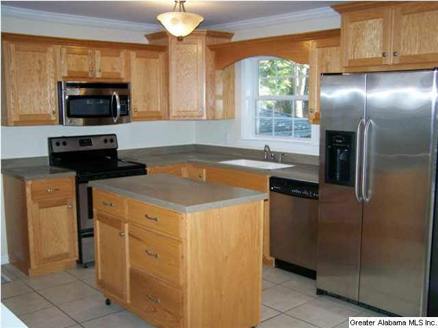 4130 Springhill Drive Anniston, AL 36201 - Photo 10 of 30