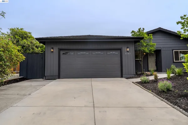 $798,000 | 3743 Sanford Street, Concord, CA 94520