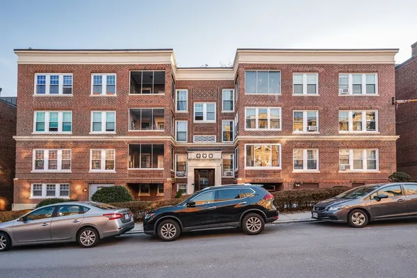 $545,000 | 11 Vinal Street, Unit 5A, Boston, MA 02135