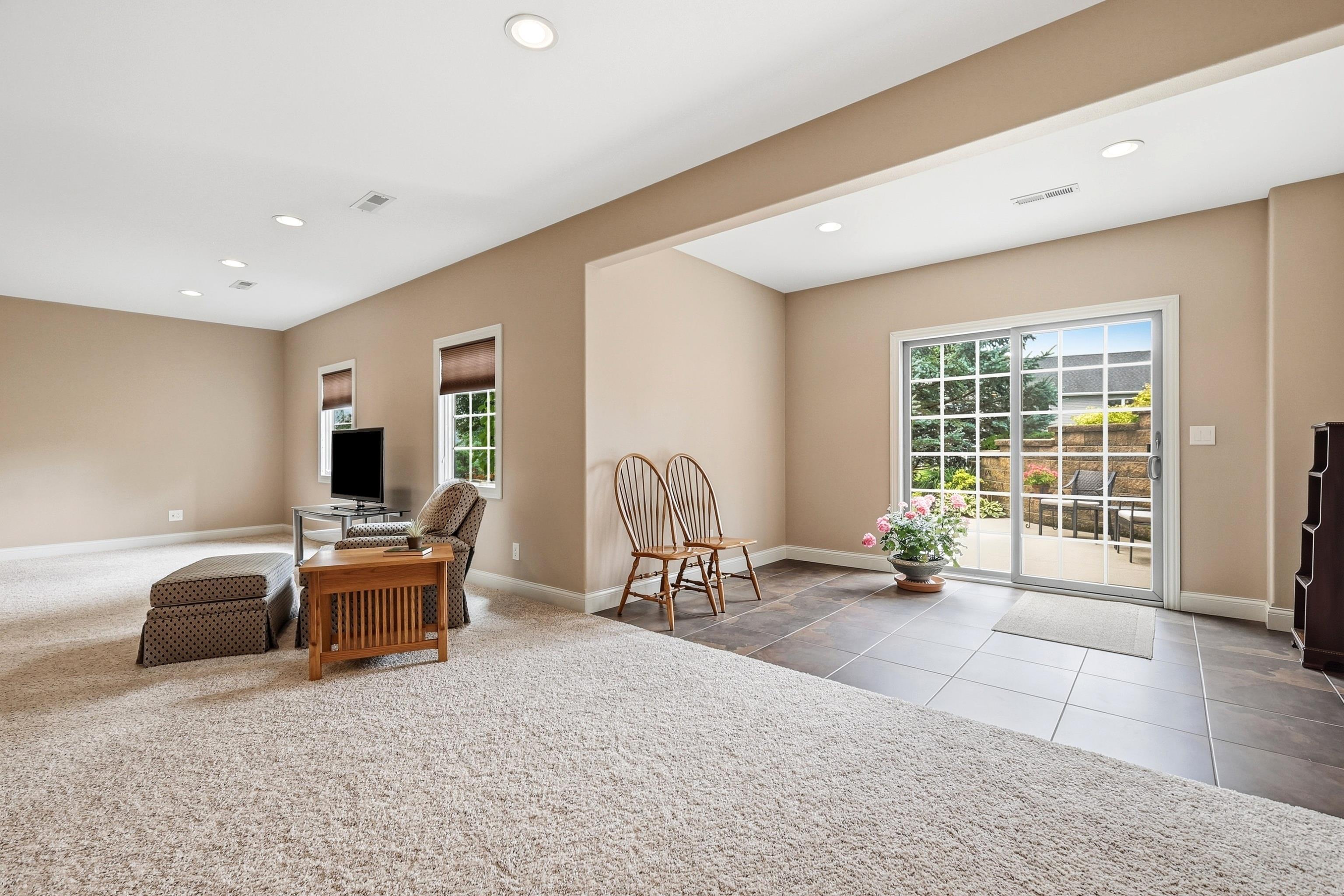 6122 Amber Ridge Drive Dubuque, IA 52002 - Photo 21 of 30 Gallery Image 21