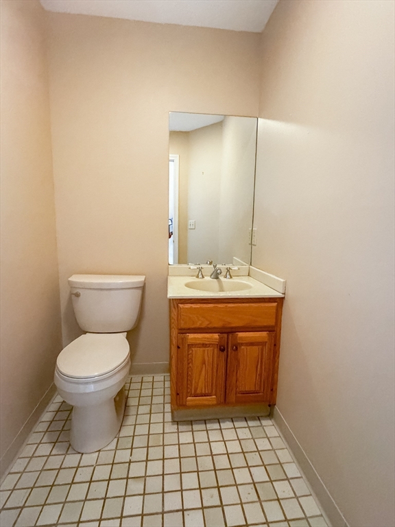 19 McIntosh Drive, Unit 19 Amherst, MA 01002 - Photo 20 of 33