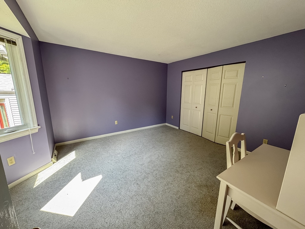 19 McIntosh Drive, Unit 19 Amherst, MA 01002 - Photo 29 of 33