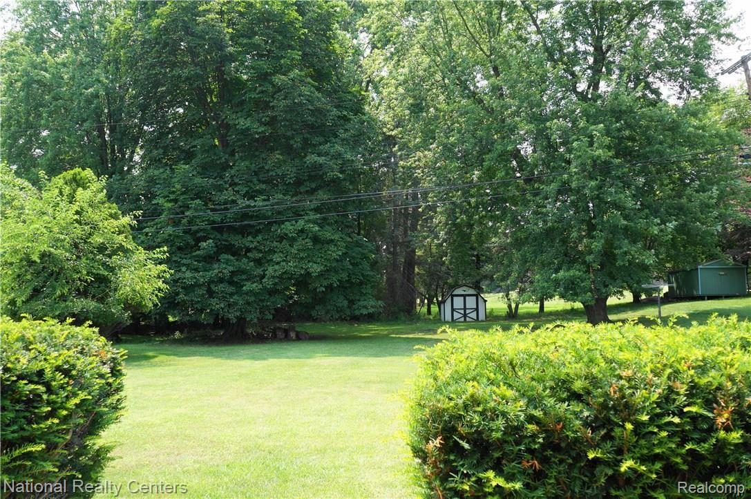 295 Texas Avenue Rochester, MI 48309 - Photo 17 of 18 DSC09211 (1).JPG