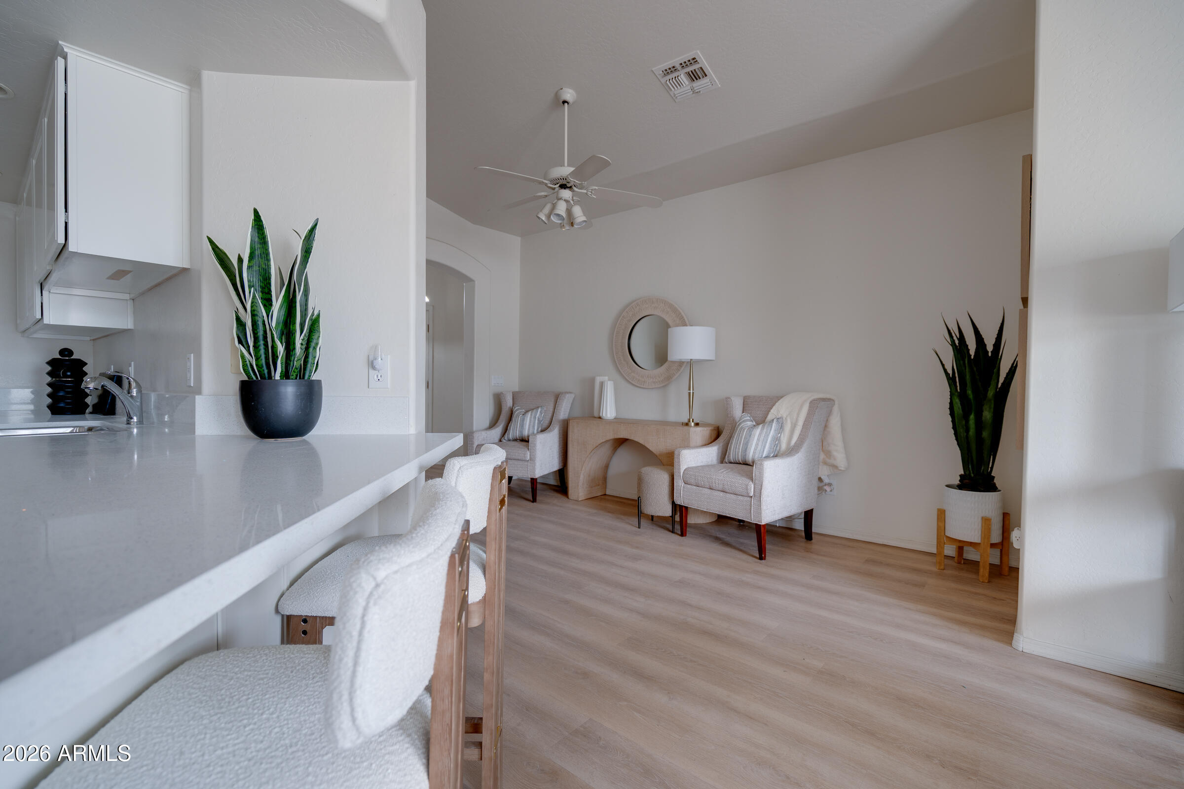 320 South 70th Street, Unit 8 Mesa, AZ 85208 - Photo 15 of 36 320int-8