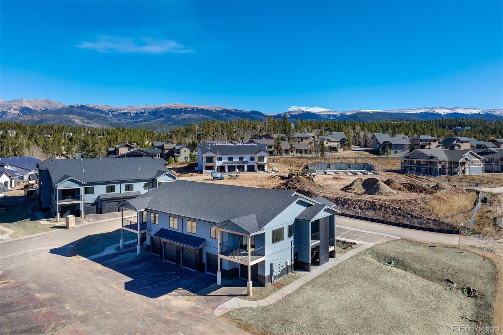 340 Sterling Loop, Unit 1 Fraser, CO 80442 - Photo 24 of 28 a view of a terrace with a terrace