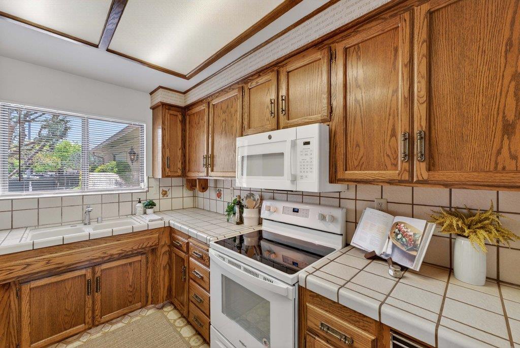 112 Nissen Road, Unit 4 Salinas, CA 93901 - Photo 17 of 43