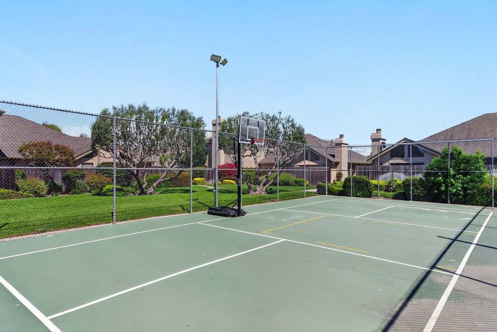 112 Nissen Road, Unit 4 Salinas, CA 93901 - Photo 38 of 43