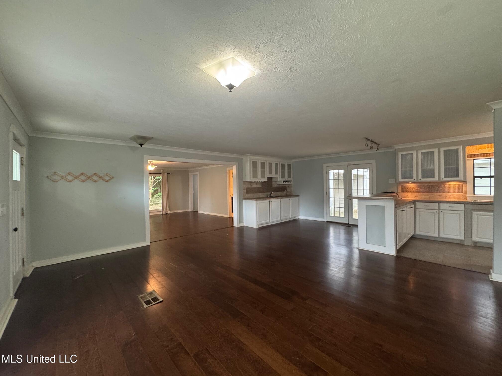 1415 Winchester Street Jackson, MS 39211 - Photo 14 of 44 IMG_4729