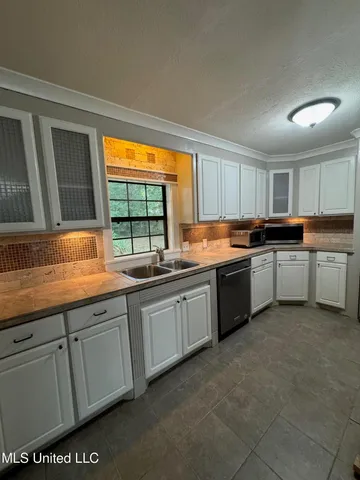 $179,900 | 1415 Winchester Street, Jackson, MS 39211