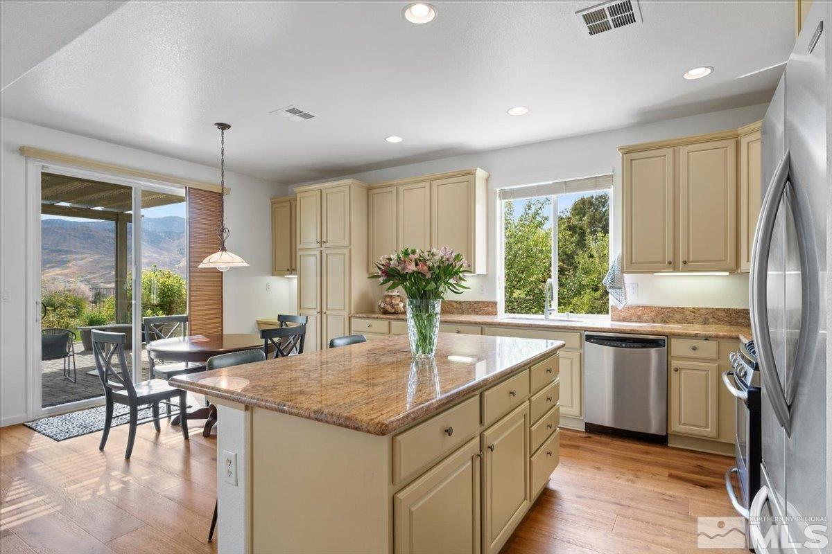 7070 Sterling Point Court Reno, NV 89523 - Photo 12 of 40 Photo 12