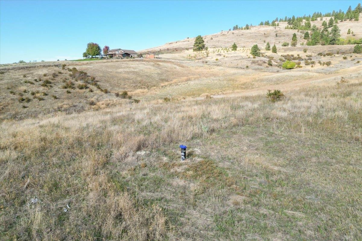 10990 South Fruit Street Spokane, WA 99223 - Photo 12 of 24