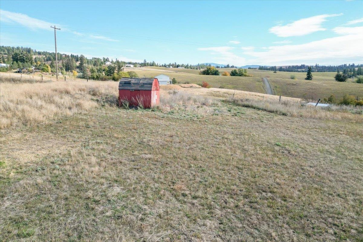 10990 South Fruit Street Spokane, WA 99223 - Photo 13 of 24
