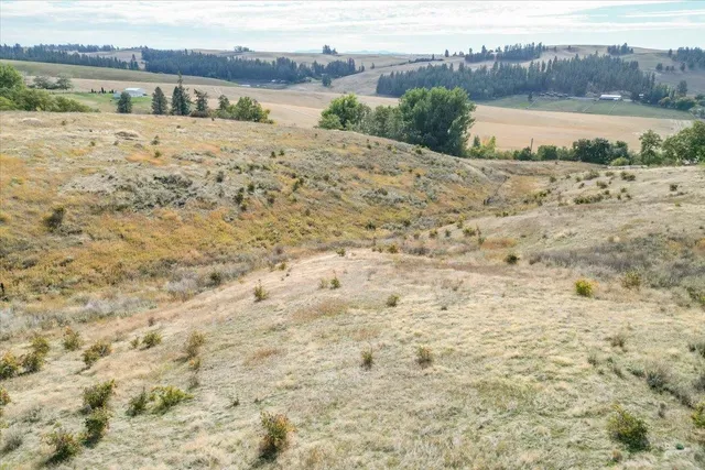 $325,000 | 10990 South Fruit Street, Spokane, WA 99223