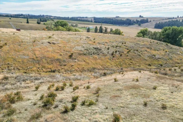 $325,000 | 10990 South Fruit Street, Spokane, WA 99223