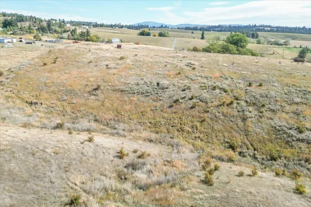 $325,000 | 10990 South Fruit Street, Spokane, WA 99223