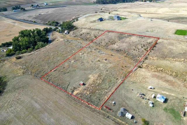 $325,000 | 10990 South Fruit Street, Spokane, WA 99223