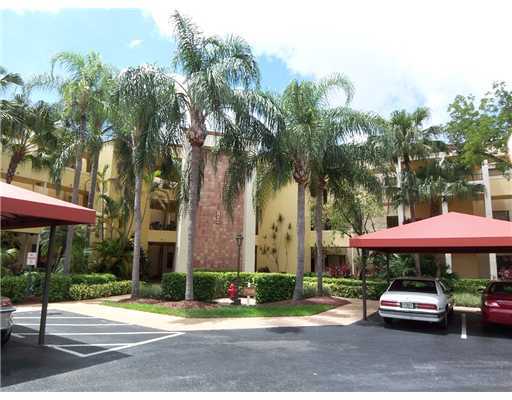 7508 La Paz Court, Unit 207 Boca Raton, FL 33433 - Photo 1 of 7 Primary Photo