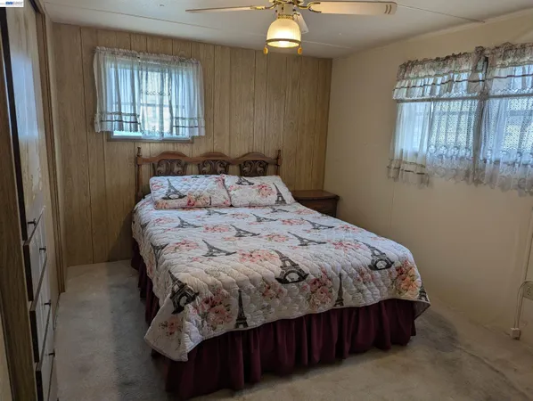 $74,500 | 3913 Castro Valley Boulevard, Unit 6, Castro Valley, CA 94546