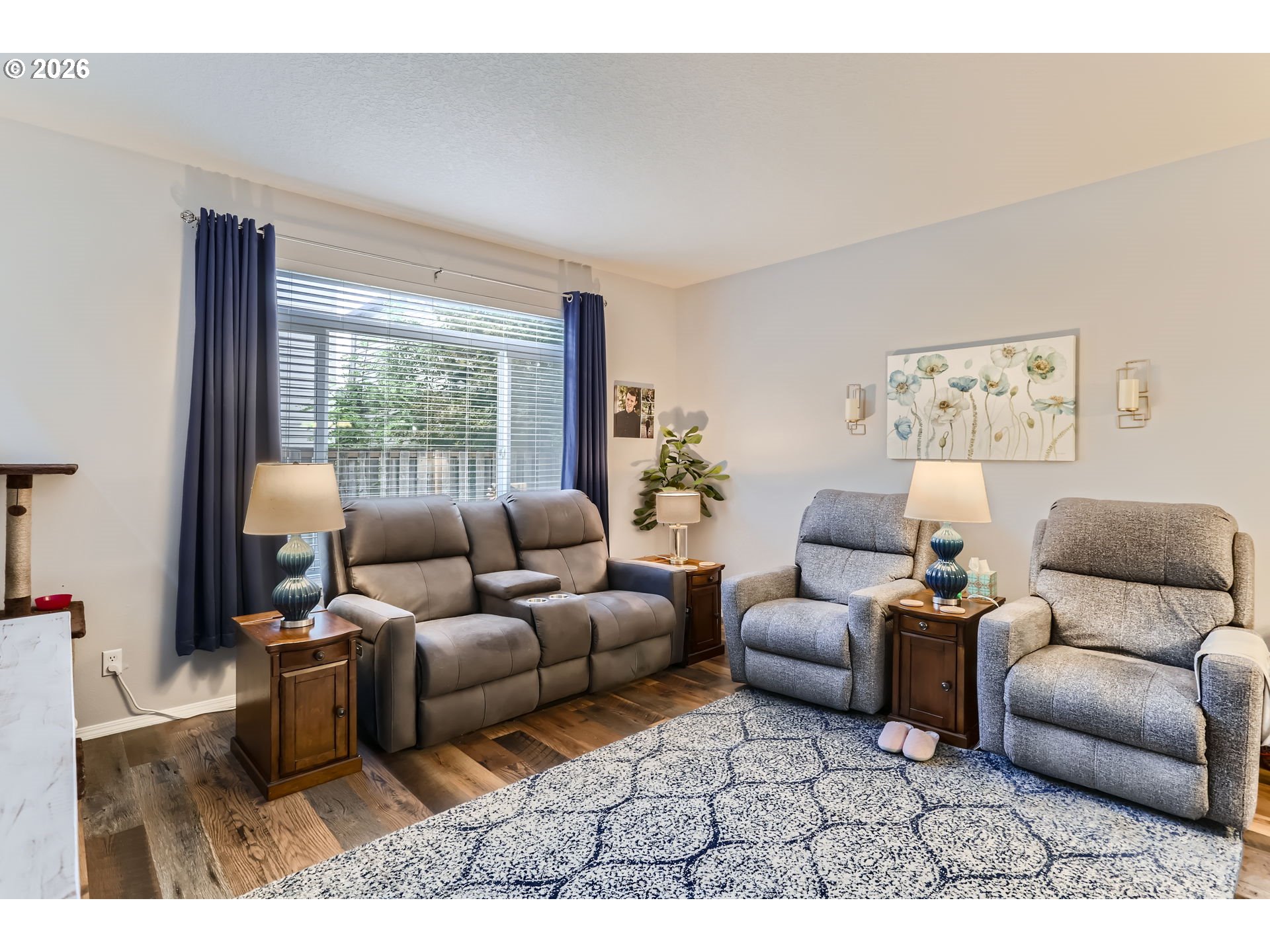 20607 Southwest Rosemount Street Beaverton, OR 97078 - Photo 6 of 27 Family Room