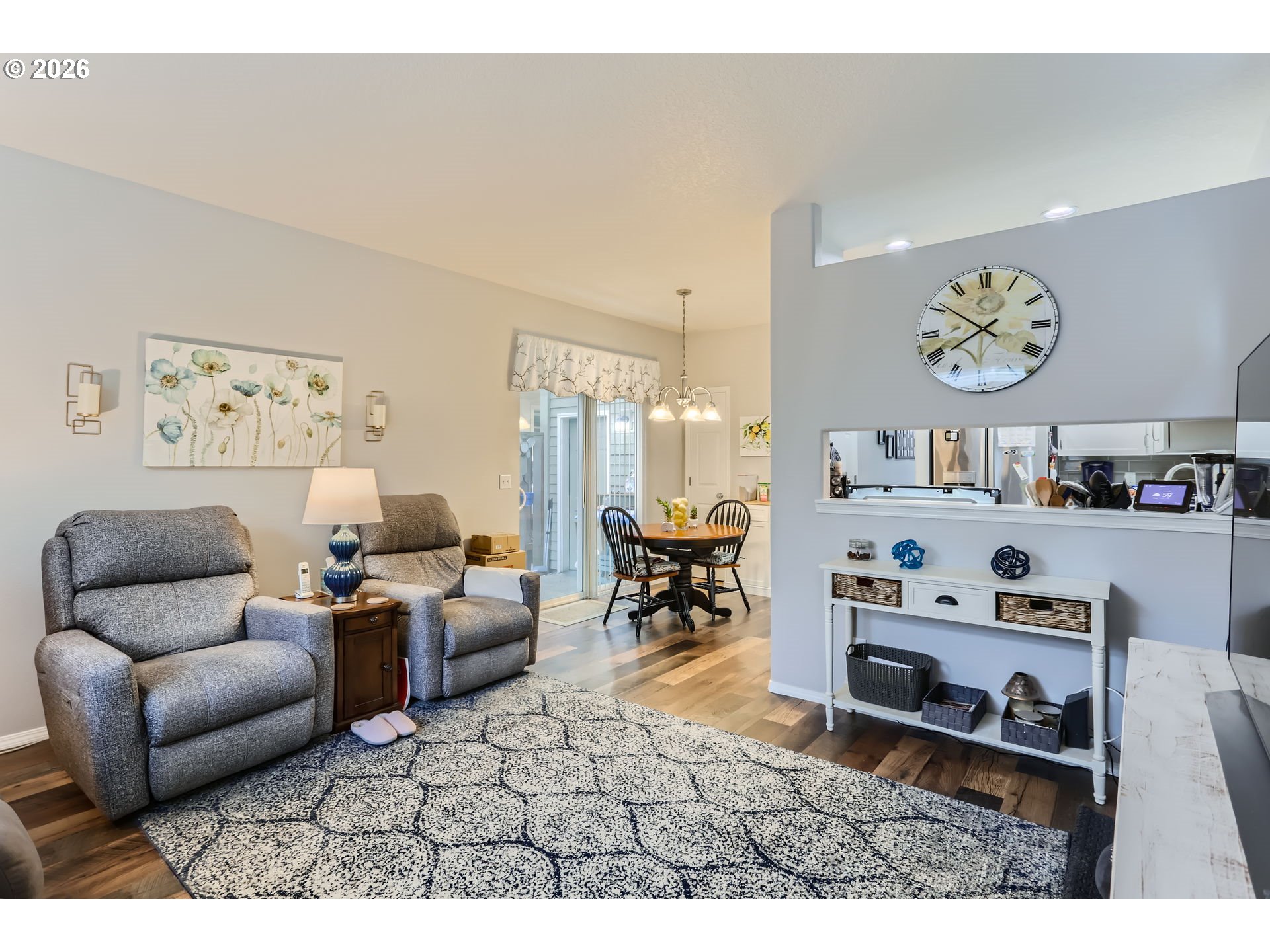 20607 Southwest Rosemount Street Beaverton, OR 97078 - Photo 7 of 27 Family Room