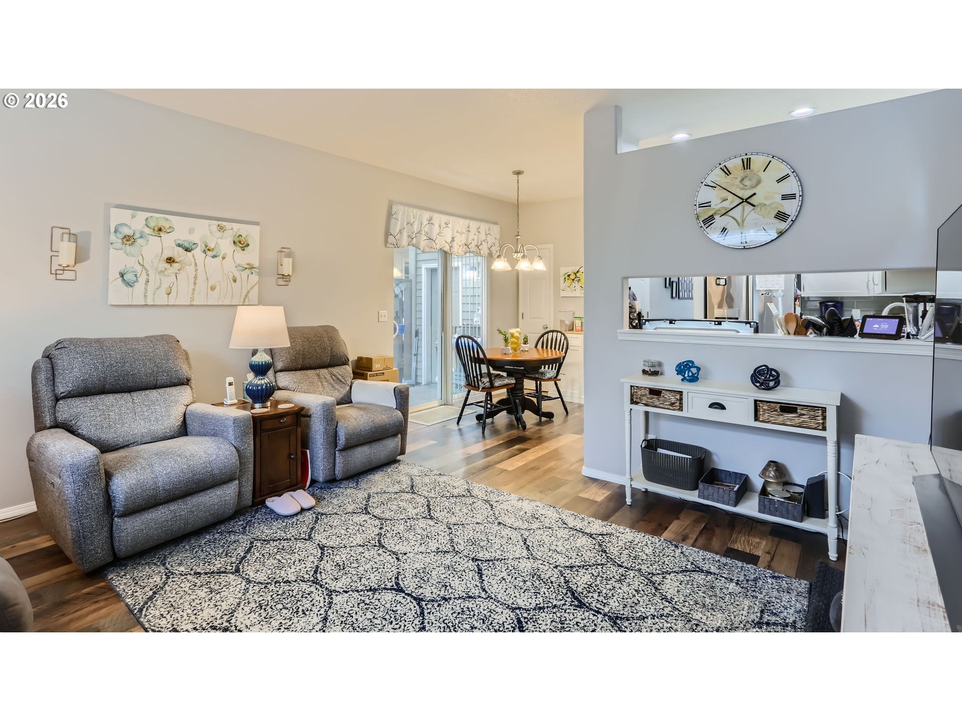 20607 Southwest Rosemount Street Beaverton, OR 97078 - Photo 8 of 27 Family Room