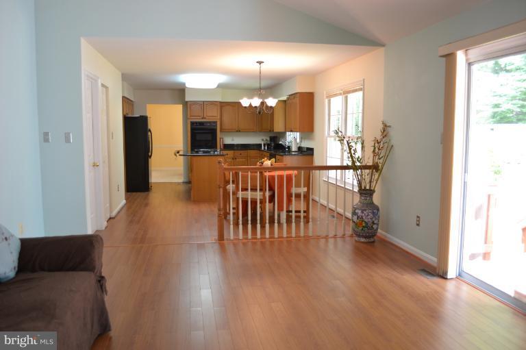 8123 Ridge Creek Way Springfield, VA 22153 - Photo 13 of 20 Family Room