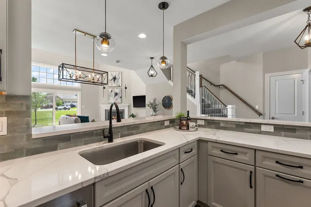 $539,900 | 11166 Tuscany Lane, Lemont, IL 60439