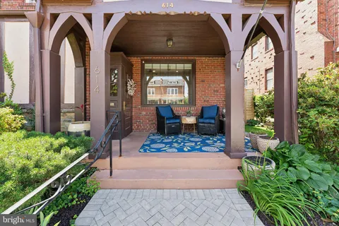 $824,900 | 614 Oneida Place Northwest, Washington, DC 20011