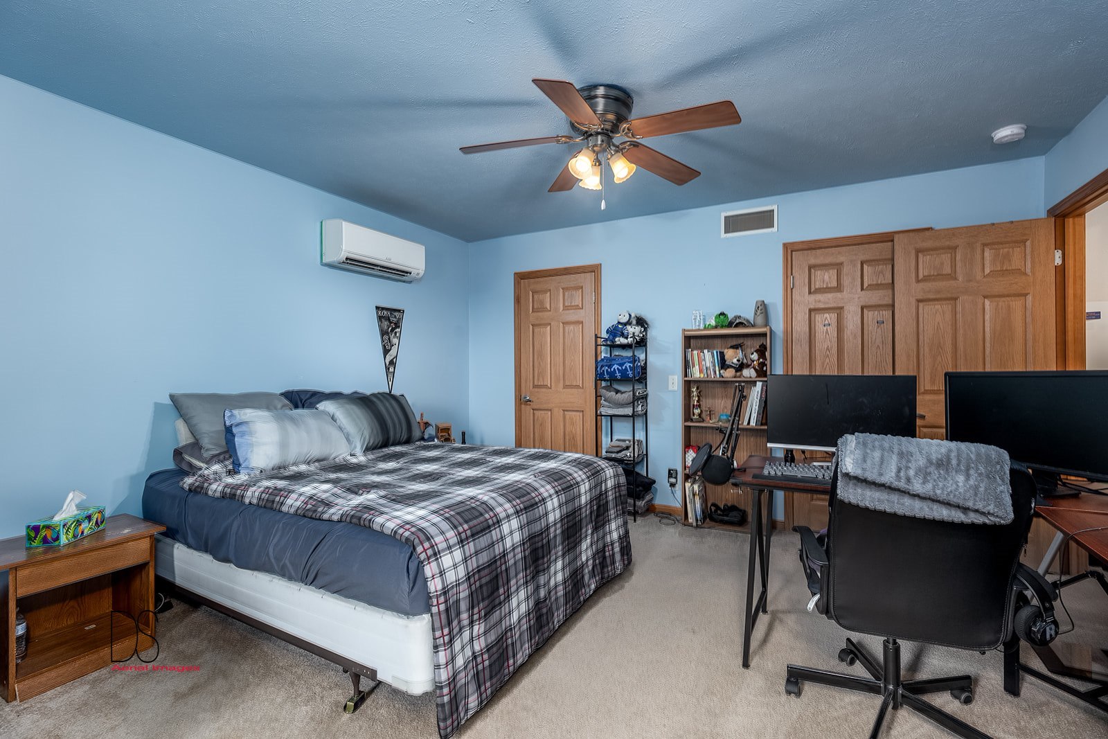 2994 East 1520th Road Ottawa, IL 61350 - Photo 26 of 30 a bedroom with a bed work place and a window
