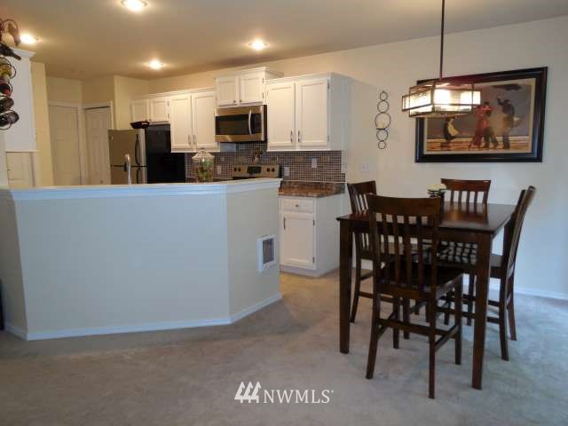 23125 15th Avenue Southeast, Unit F2 Bothell, WA 98021 - Photo 7 of 21 Gallery Image 7