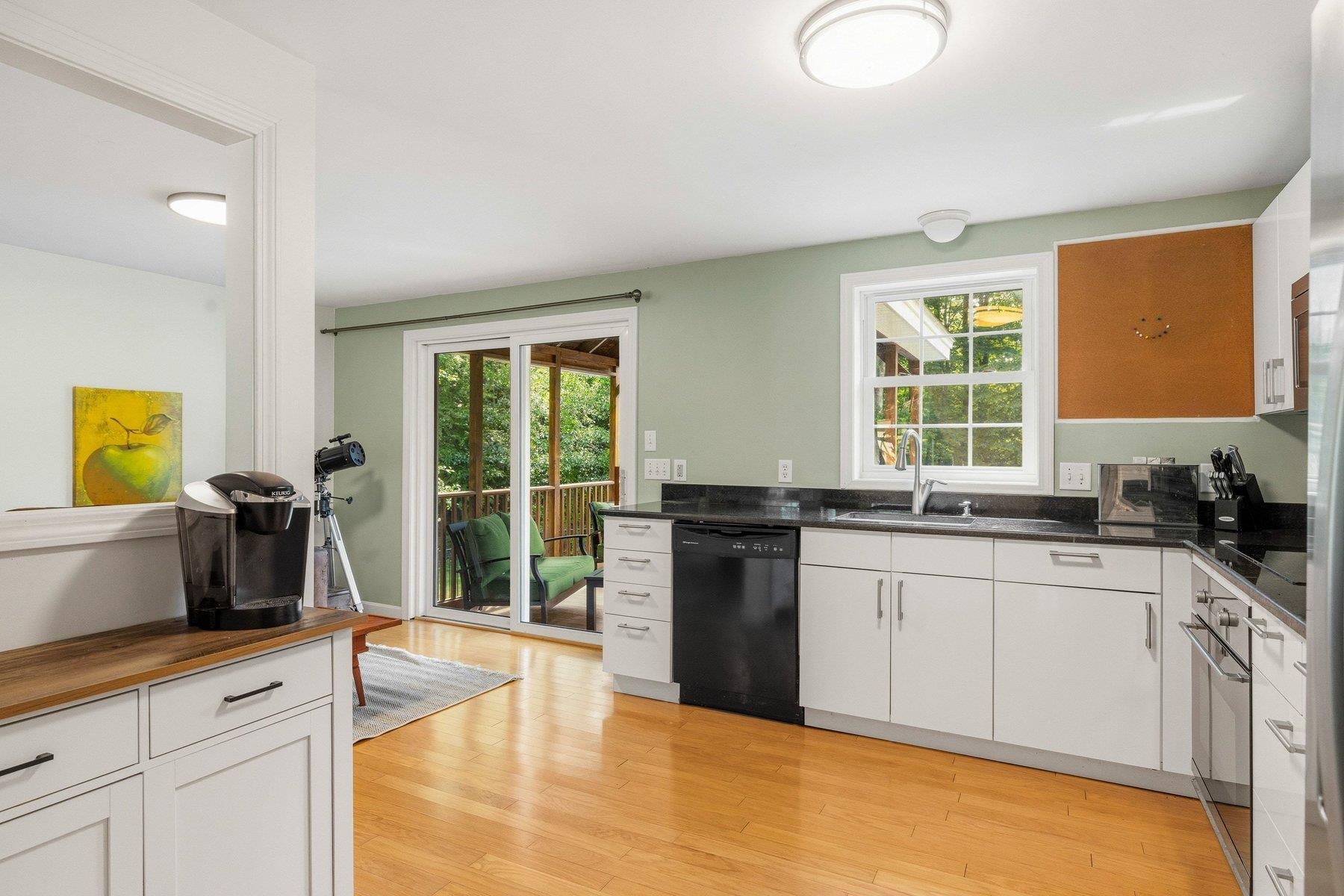 23 Birnum Woods Road Stratham, NH 03885 - Photo 5 of 45