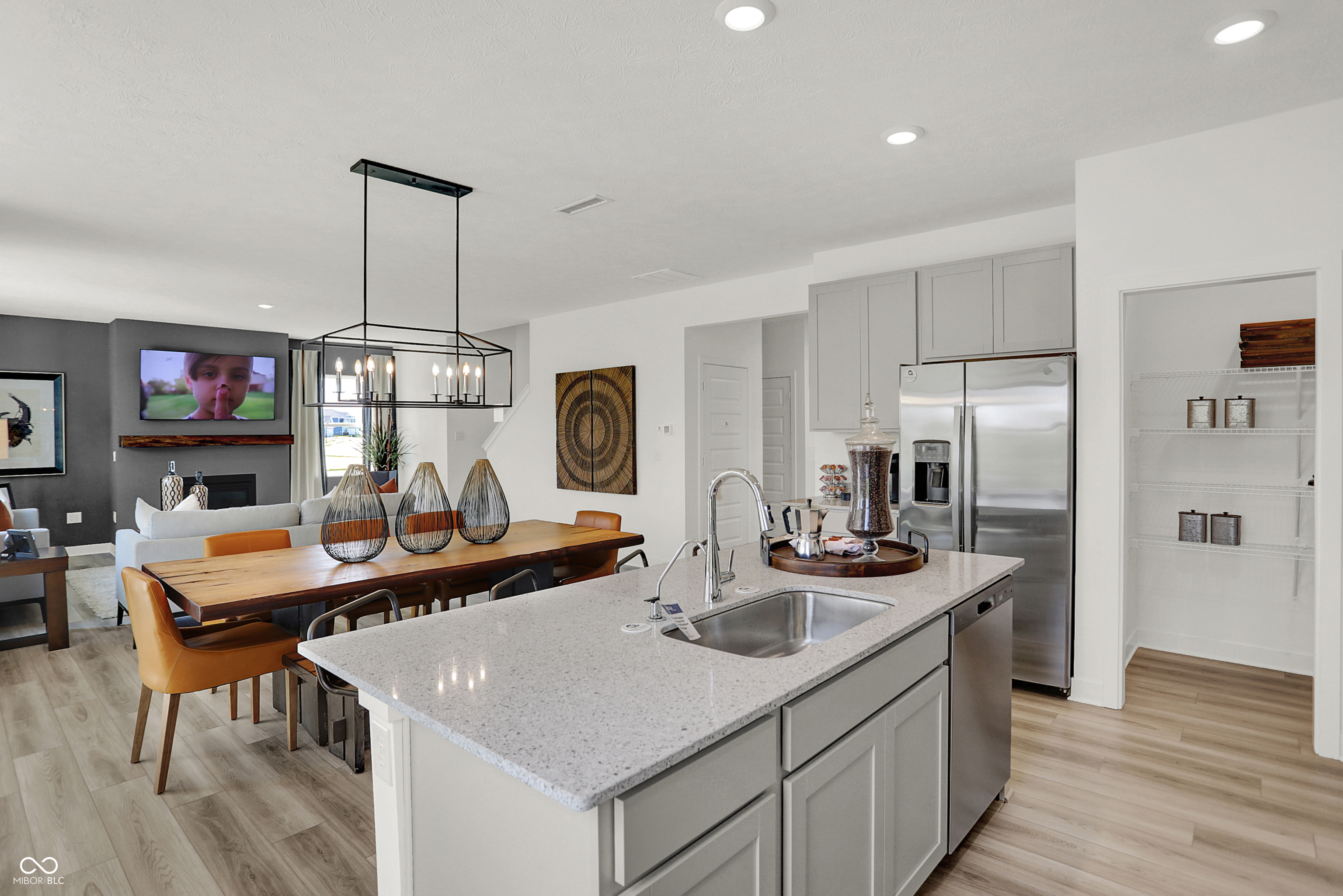 8853 Alexander Ridge Drive McCordsville, IN 46055 - Photo 12 of 54