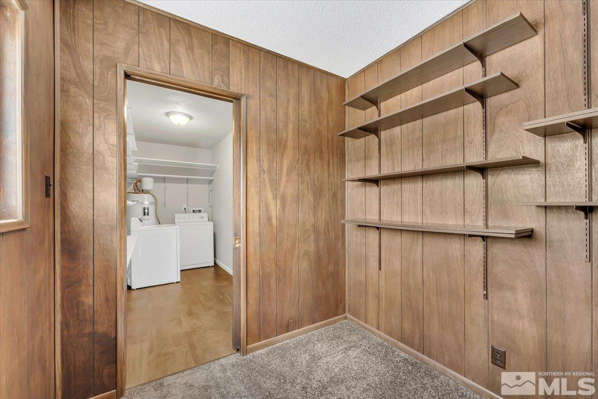 1865 Gridley Avenue Reno, NV 89503 - Photo 19 of 27