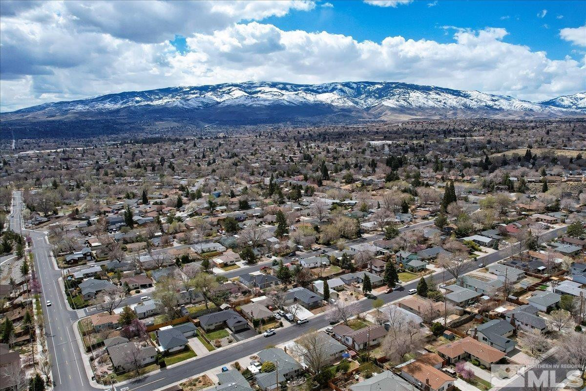 1865 Gridley Avenue Reno, NV 89503 - Photo 25 of 27 an aerial view of a city