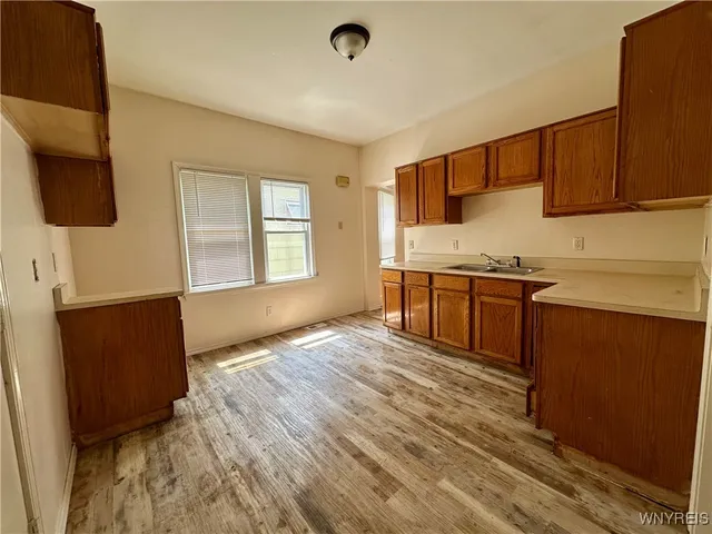 $1,400 | 127 Hayden Street, Buffalo, NY 14210
