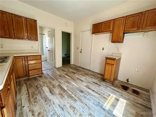 $1,400 | 127 Hayden Street, Buffalo, NY 14210