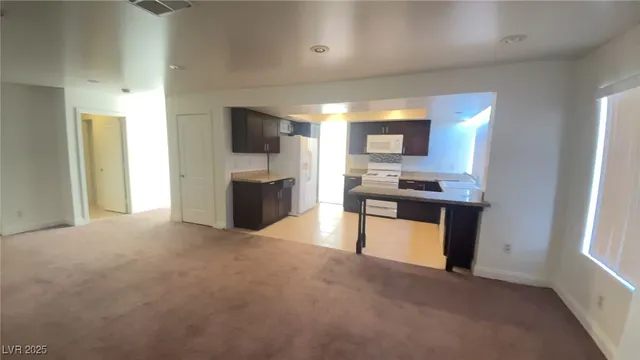 $1,995 | 3029 Brigantine Way, Las Vegas, NV 89128