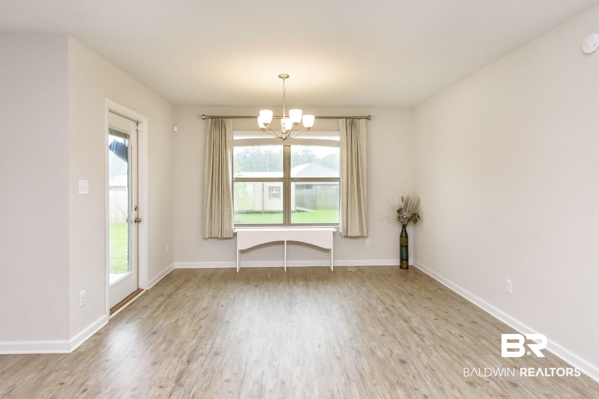 8375 Calgary Drive South Mobile, AL 36695 - Photo 7 of 35