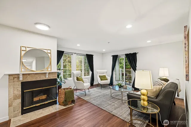 $499,000 | 1692 118th Avenue Southeast, Unit A203, Bellevue, WA 98005