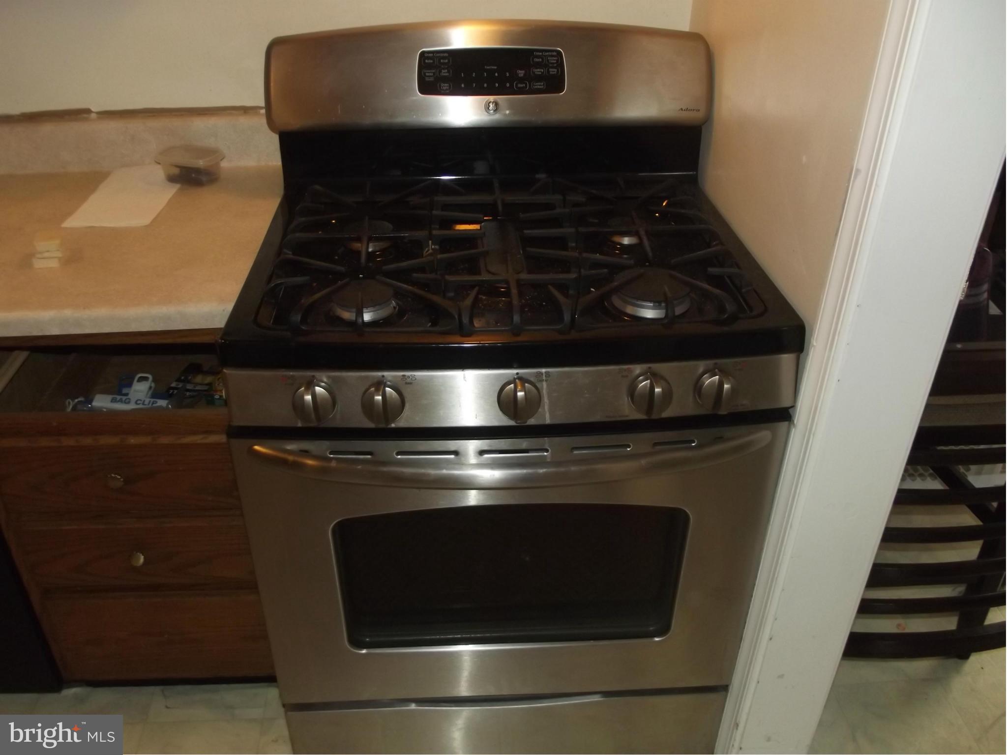 4334 Granby Road Woodbridge, VA 22193 - Photo 5 of 17 Kitchen