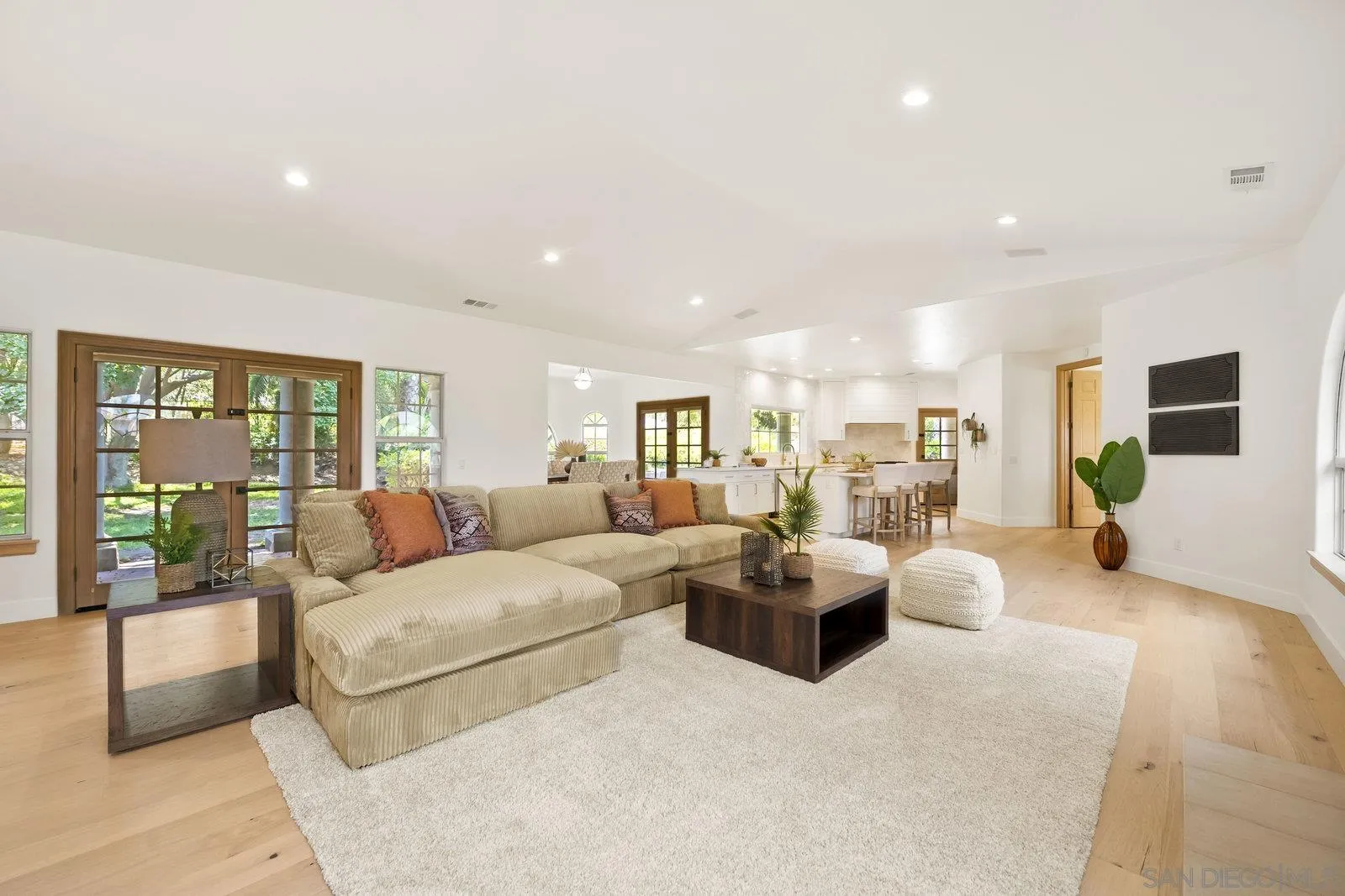 17601 Valle Verde Road Poway, CA 92064 - Photo 13 of 59 Gallery Image 13